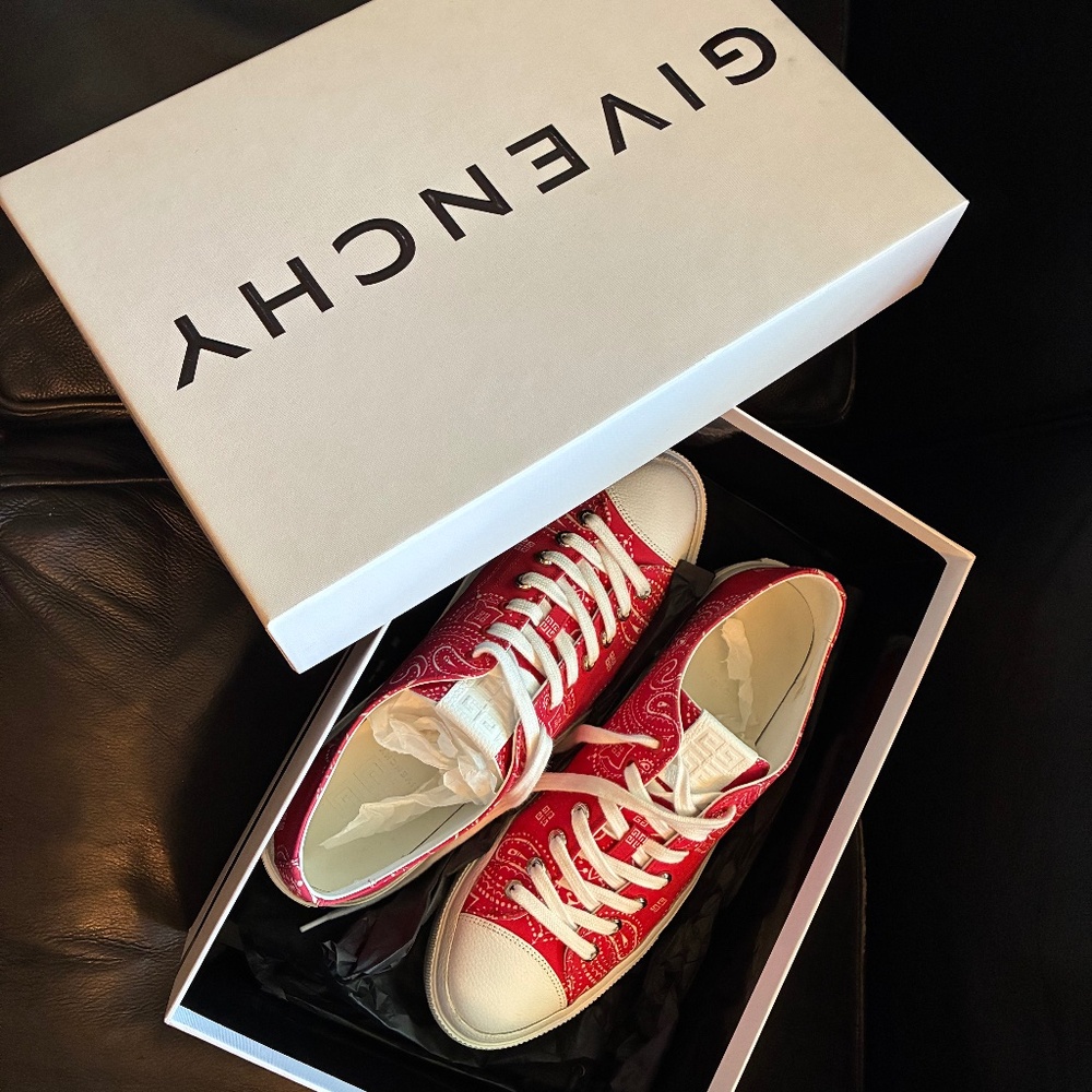 Givenchy Mens City Sneakers - Red Bandana Design